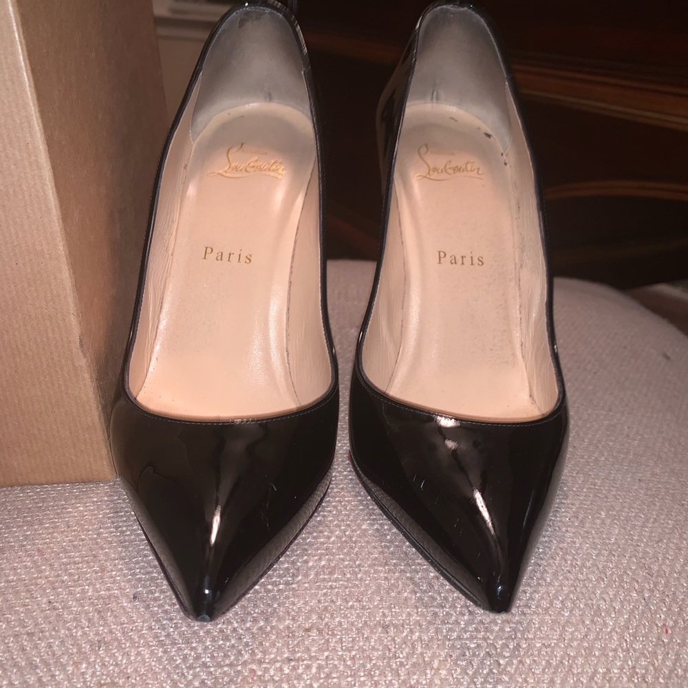 Christian Louboutin's Pigalle Follies' pumps 100